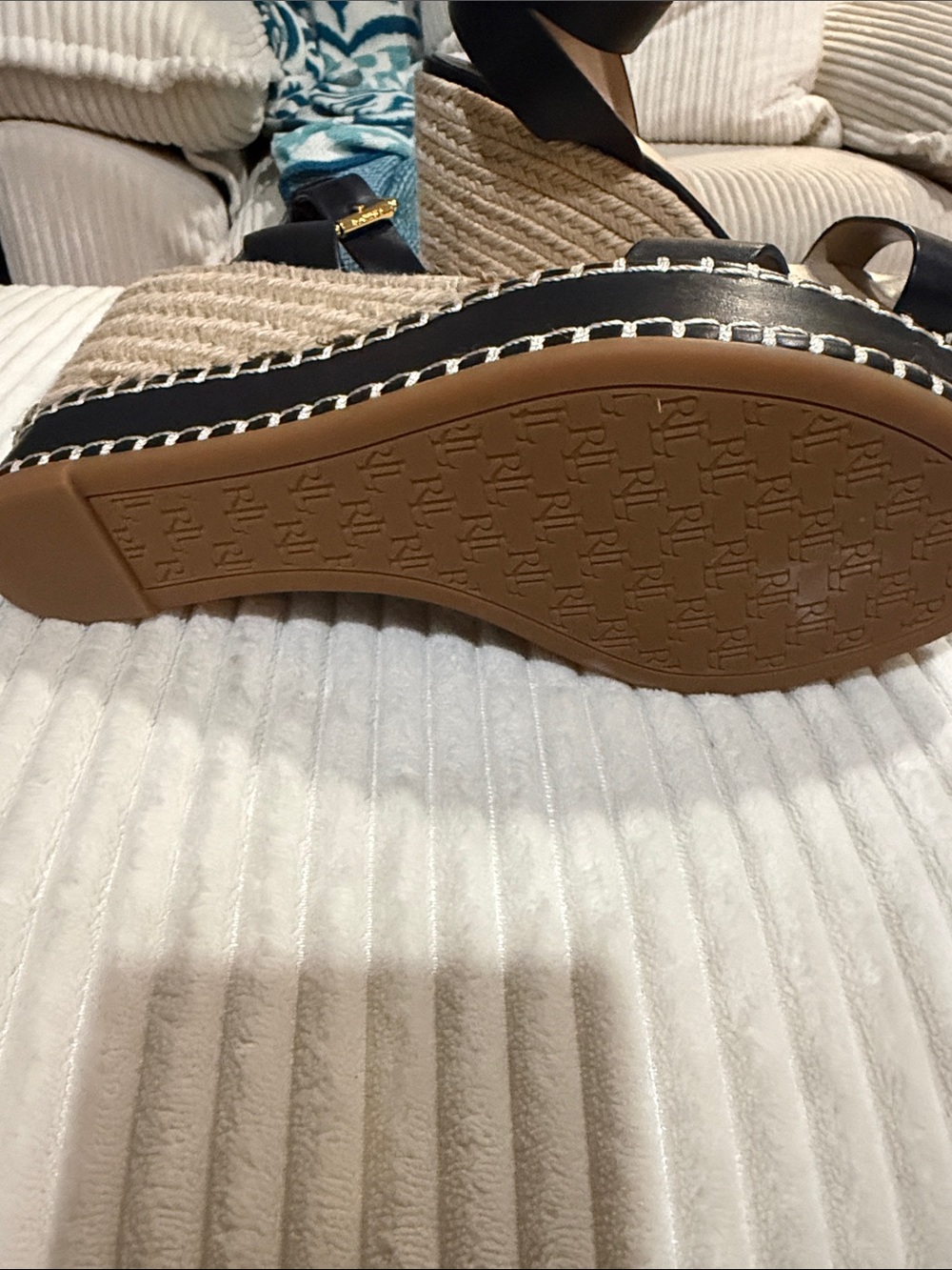 Lauren Ralph lauren Black Espadrille Wedge Sandals with Ankle Strap, size 7.5 - Picture 3 of 4